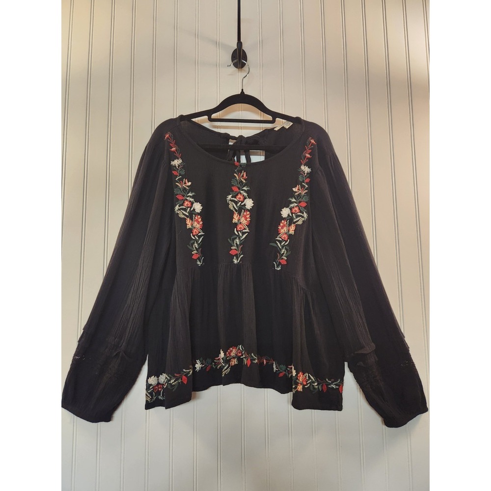 AE Women Black Red Floral Embroidered Babydoll Blouse Size L Peasant Boho Flowy
